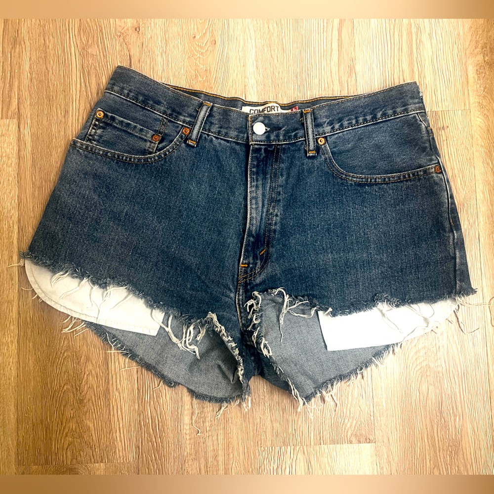 Levi’s Classic 560 Cut Off Shorts